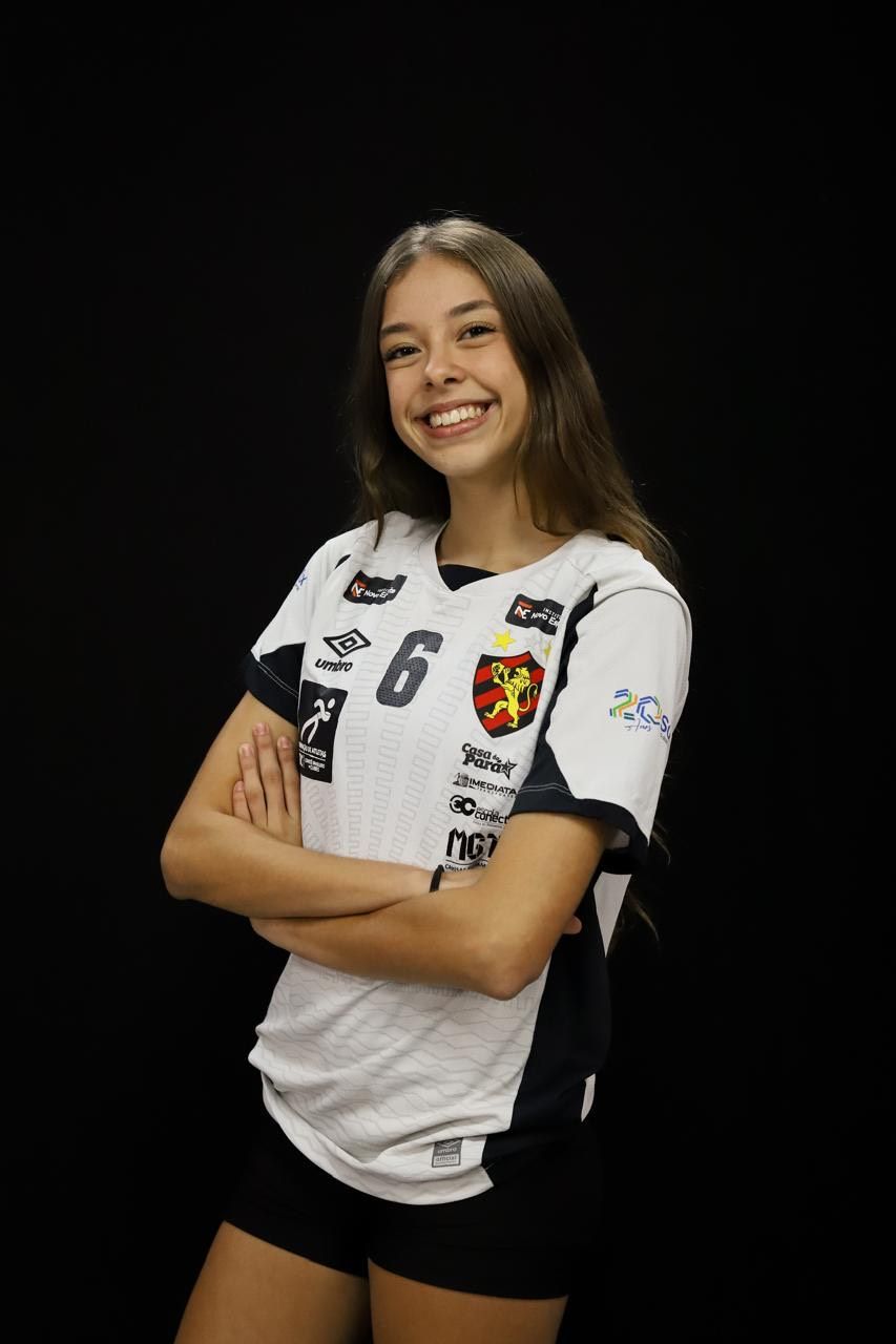 Alice Cardoso — Middle Blocker, Brazil